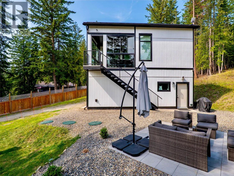 2731 Fairview Road, Anglemont, BC, V0E 1M8 - 26