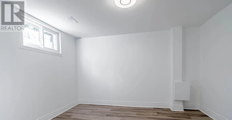 LOWER-22 Chantler Road, Welland, ON, L3C 4M5 - 6