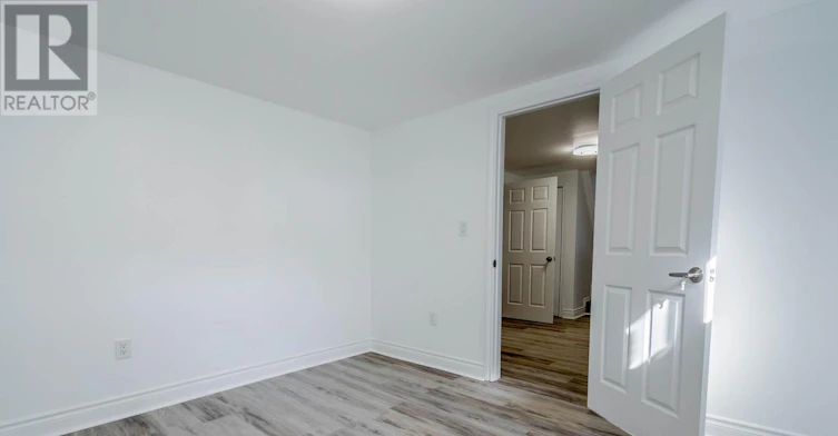 LOWER-22 Chantler Road, Welland, ON, L3C 4M5 - 7