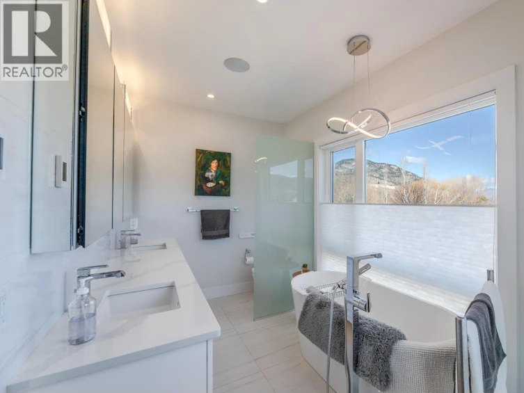 106-201 Wylie Street, Penticton, BC, V2A 0H3 - 29