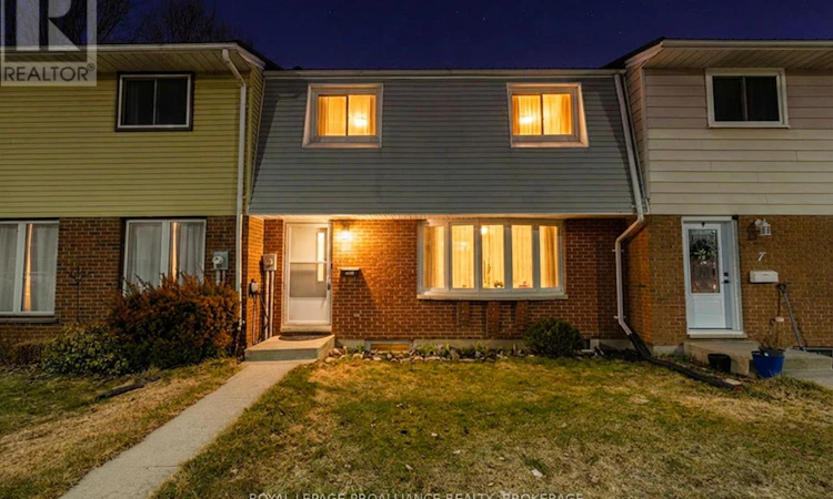 5-9 Winchester Drive