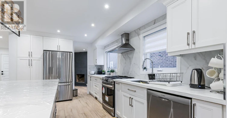 BED 1-54 Campbell Avenue, Vaughan, ON, L4J 4Y7 - 13
