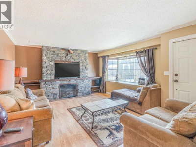236 Blackstock Road - 5