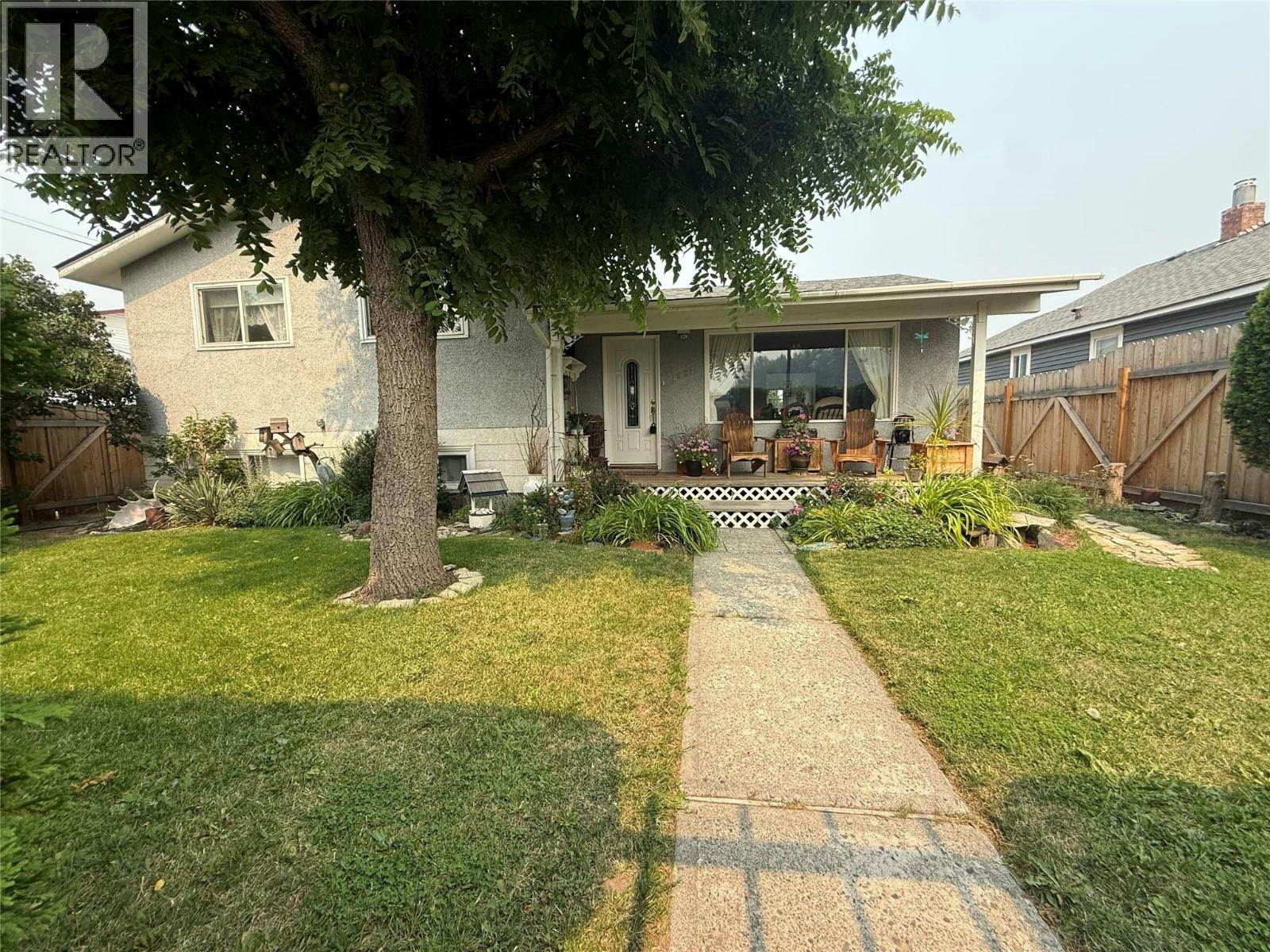 1687 Canford Avenue, Merritt, BC, V1K 1B8