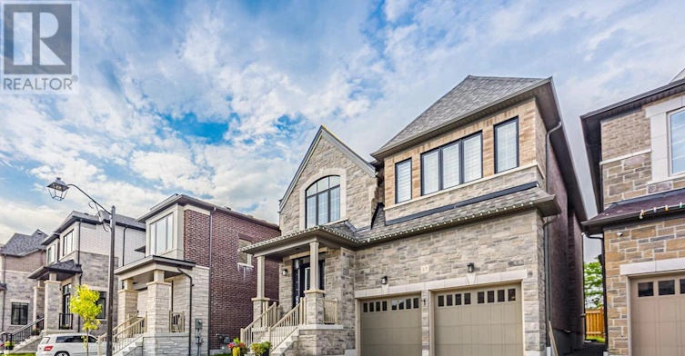 17-400 Finch Avenue, Pickering, ON, L1V 0G7 - 2