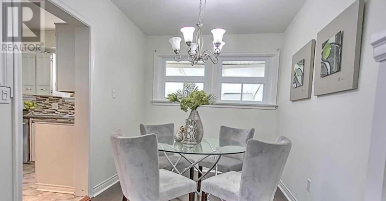49 Don Mor Drive, Newmarket, ON, L3Y 1G8 - 10