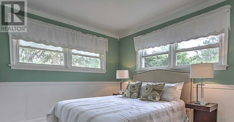 49 Don Mor Drive, Newmarket, ON, L3Y 1G8 - 9