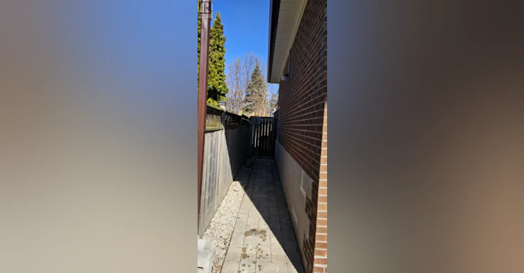 BASEMENT 1-92 Alexis Boulevard, Toronto, ON, M3H 2P7 - 3