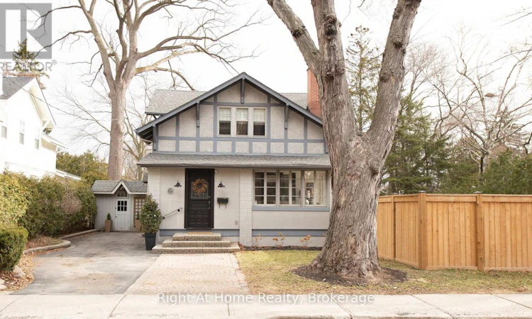 139 Allan Street