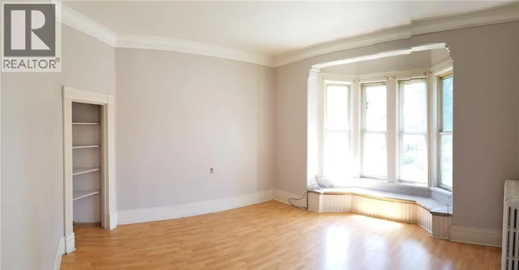 448 King Street W, Chatham-Kent, ON, N7M 1G5 - 3