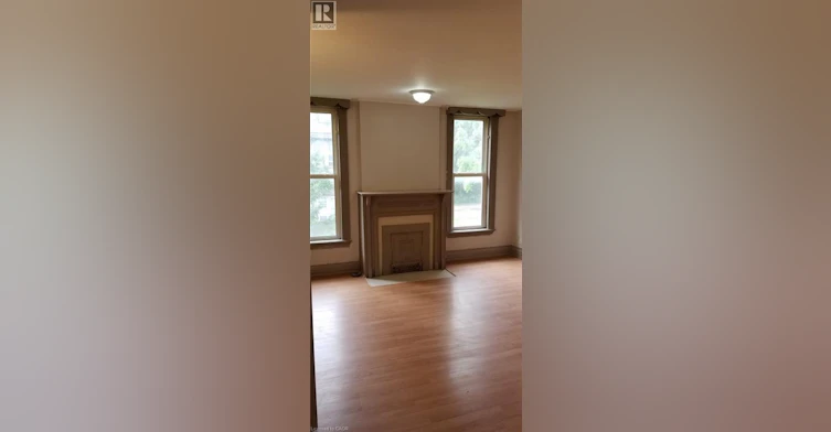 448 King Street W, Chatham-Kent, ON, N7M 1G5 - 2