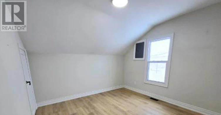 2-129 Durham Street, Port Colborne, ON, L3K 1E1 - 3