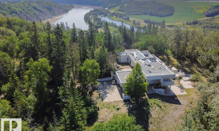 3A-51112 260 Rge Rd