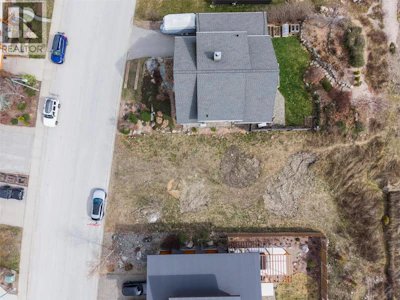 1002 Sproat Drive - 3