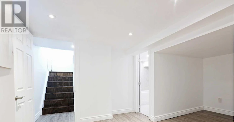 15 Denison Road W, Toronto, ON, M9N 1B9 - 8