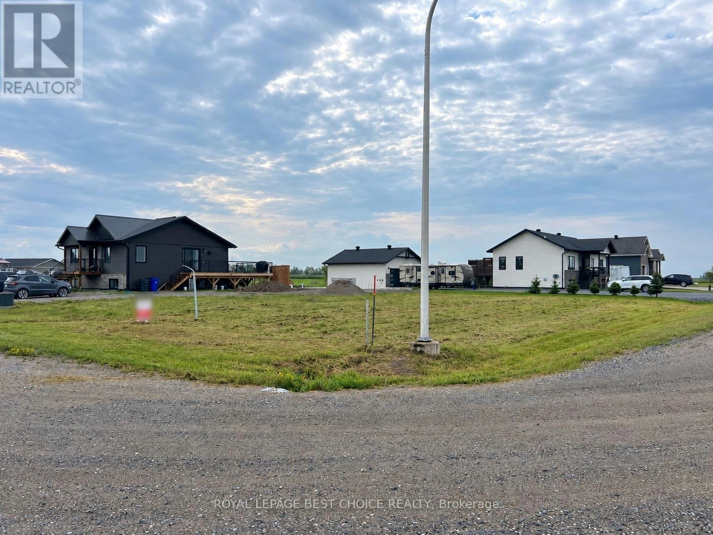 31 Jules Gravel Crescent, Earlton, ON, P0J 1E0