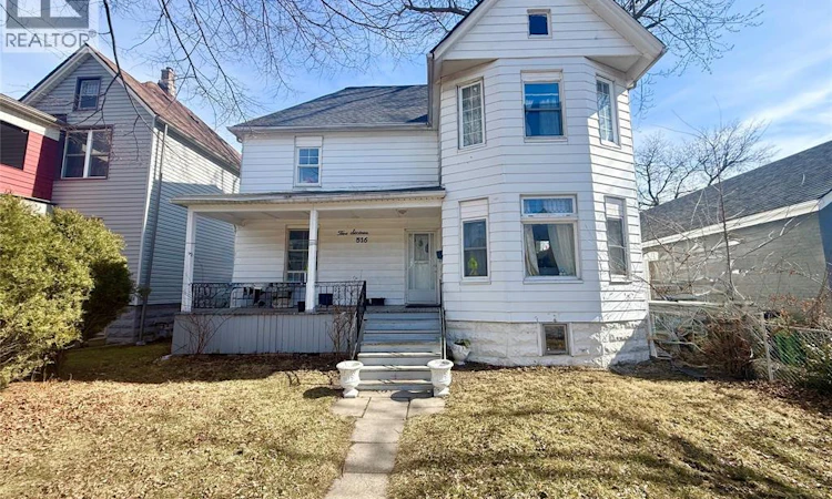 516 Dougall Avenue
