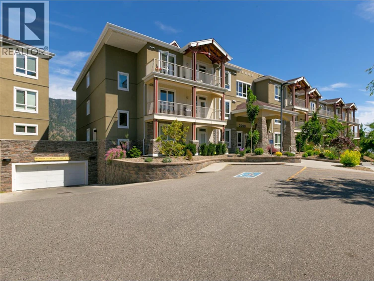 2309-2200 Upper Sundance Drive, West Kelowna, BC, V4T 3E8 - 2
