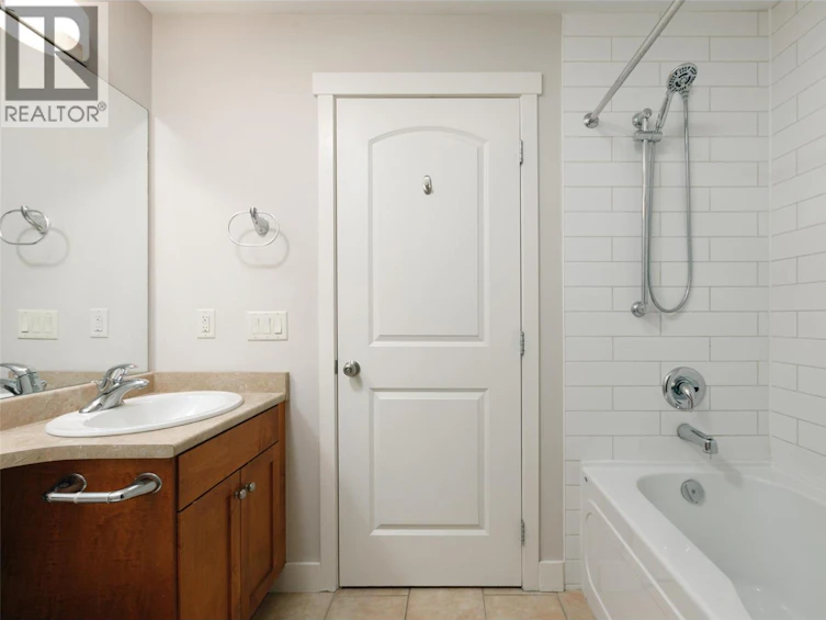 2309-2200 Upper Sundance Drive, West Kelowna, BC, V4T 3E8 - 21