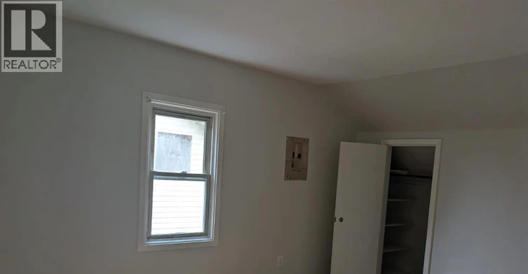 UPPER-1335 Marentette Avenue, Windsor, ON, N8X 4C9 - 2