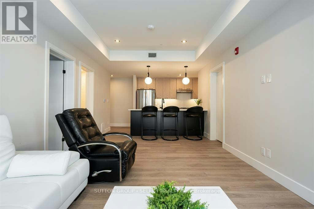 305-15 James Street, Exeter, ON, N0M 1S6 - 10