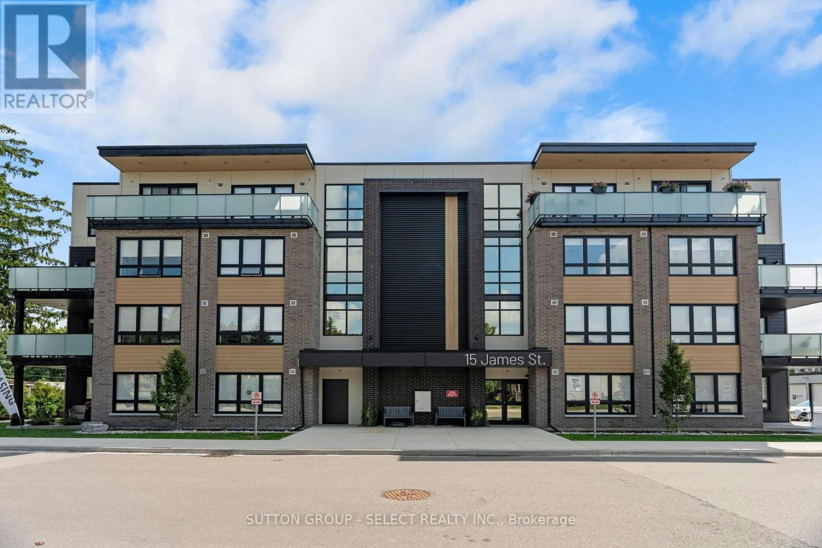 305-15 James Street, Exeter, ON, N0M 1S6