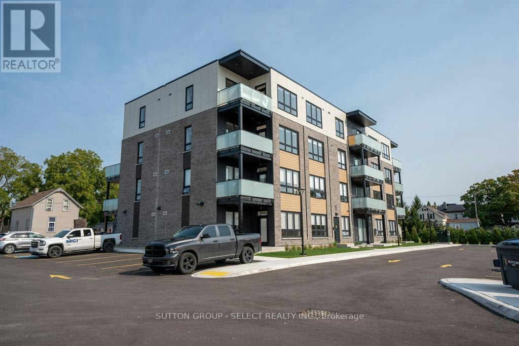 305-15 James Street, Exeter, ON, N0M 1S6 - 16
