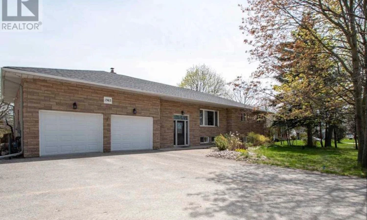 1363 Townline Road N