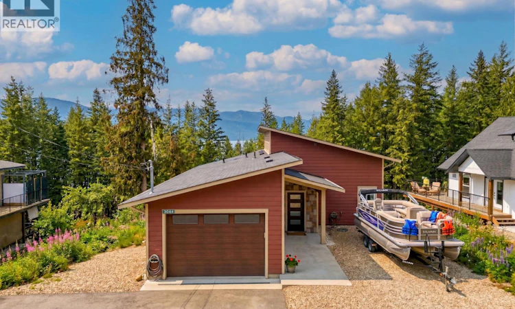3044 Cedar Drive