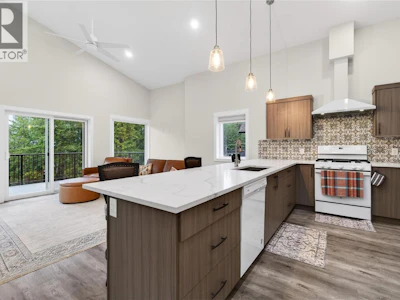 3044 Cedar Drive - 5