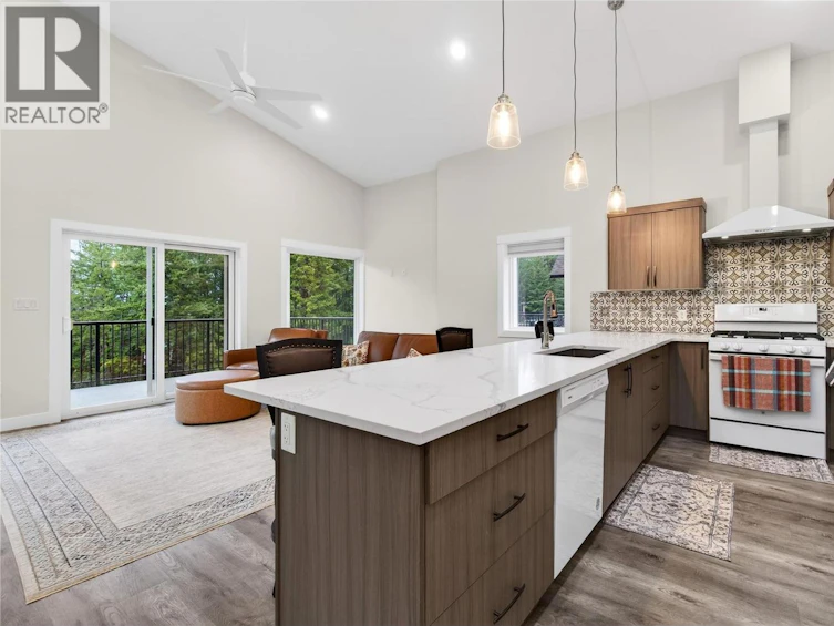 3044 Cedar Drive, Blind Bay, BC, V0E 2W2 - 5