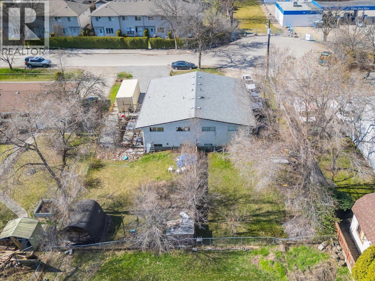 145-147 Woods Road, Kelowna, BC, V1X 4G4 - 3