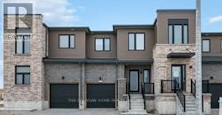 63 Gateland Drive, Barrie, ON, L4N 6K4