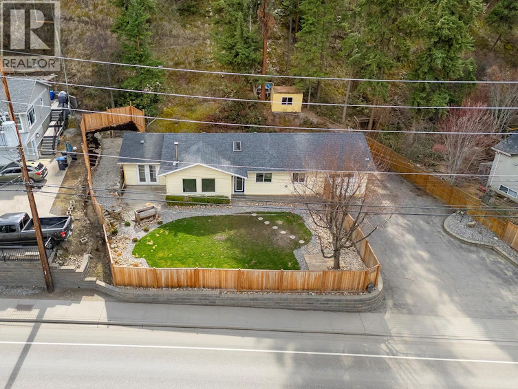 4700 Gordon Drive, Kelowna, BC, V1W 4P4 - 5