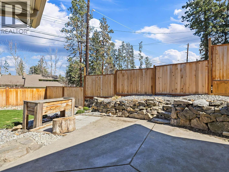 4700 Gordon Drive, Kelowna, BC, V1W 4P4 - 40