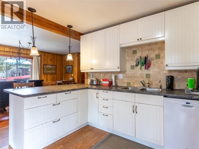 1556 Chasm Road, Clinton, BC, V0K 1K0 - 7