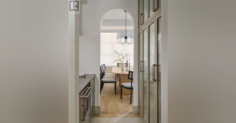 MAIN-82 Gough Avenue, Toronto, ON, M4K 3N8 - 5