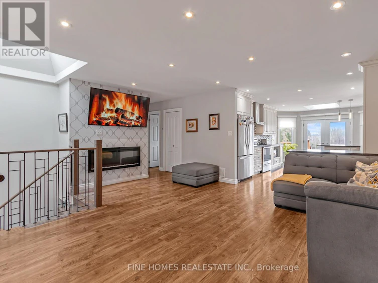 5895 Latimer Road, Georgina, ON, L0E 1R0 - 9
