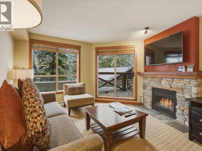 202(G1-4653 Blackcomb Way - 3
