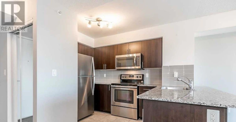 710-1420 Dupont Street, Toronto, ON, M6H 0C2