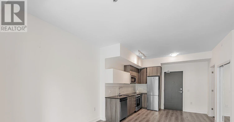 205-25 Neighbourhood Lane, Toronto, ON, M8Y 0C4 - 12