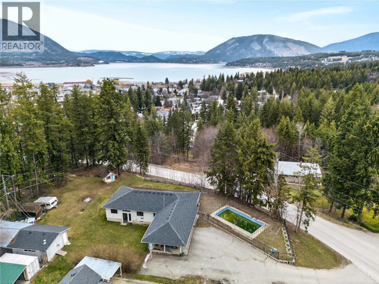 1040 SE Old Auto Road, Salmon Arm, BC, V1E 2P5 - 66