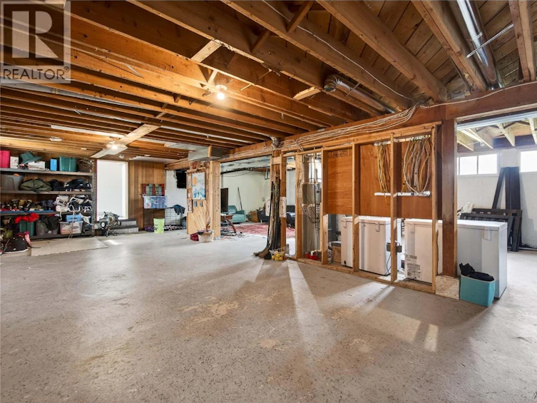 1040 SE Old Auto Road, Salmon Arm, BC, V1E 2P5 - 35