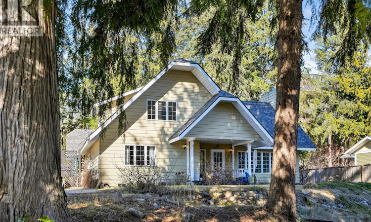 6119 Pippers Lane