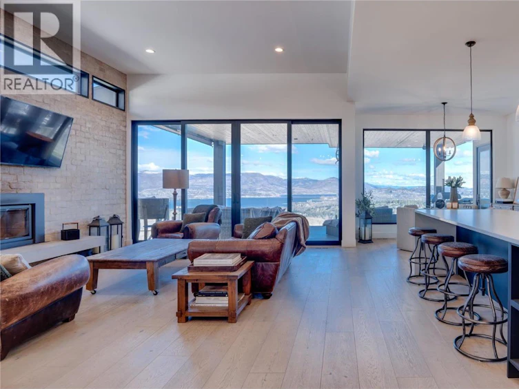 1220 Ponds Avenue, Kelowna, BC, V1W 5N1 - 8