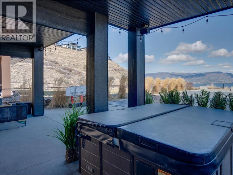 1220 Ponds Avenue, Kelowna, BC, V1W 5N1 - 41