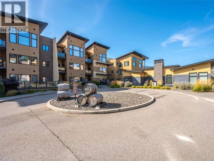304-3311 Wilson Street, Penticton, BC, V2A 8J3 - 38
