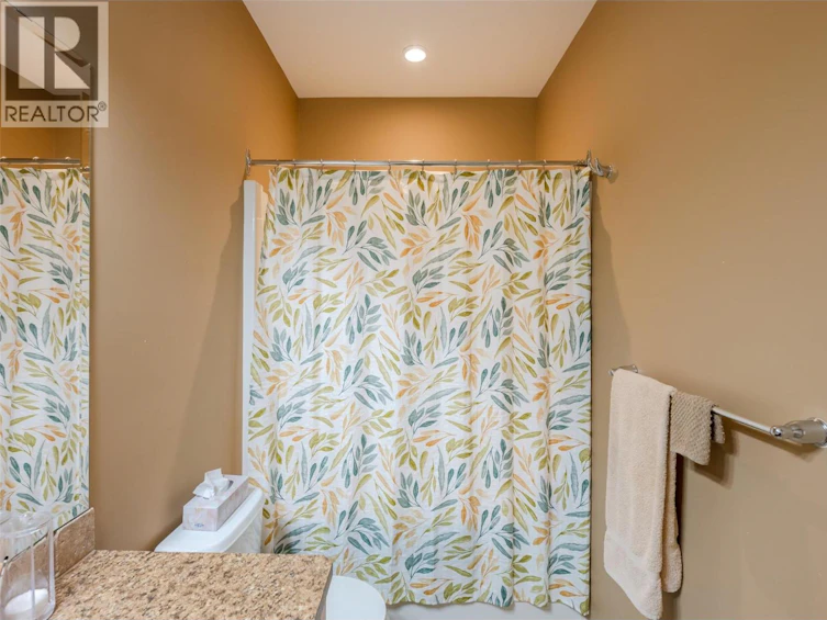 304-3311 Wilson Street, Penticton, BC, V2A 8J3 - 24