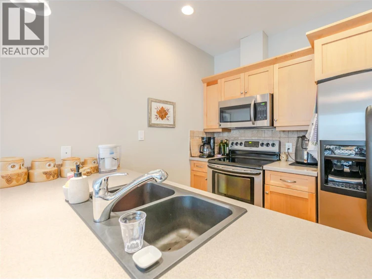 304-3311 Wilson Street, Penticton, BC, V2A 8J3 - 17