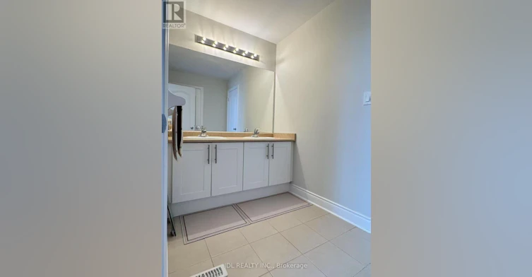 B-SECOND 936 Floor Room Goring Circle, Newmarket, ON, L3X 0B6 - 5